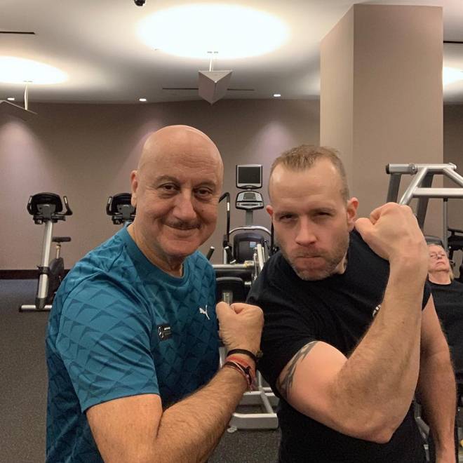   Anupam kher gym selfie 