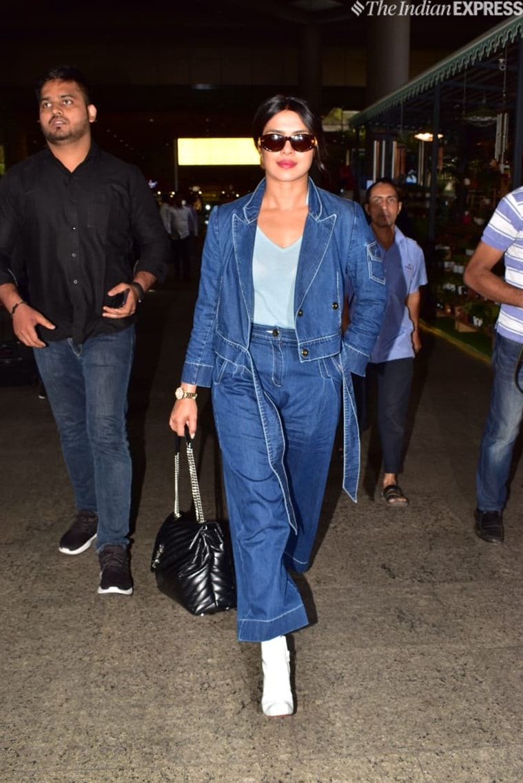 priyanka chopra at mumbai airport
