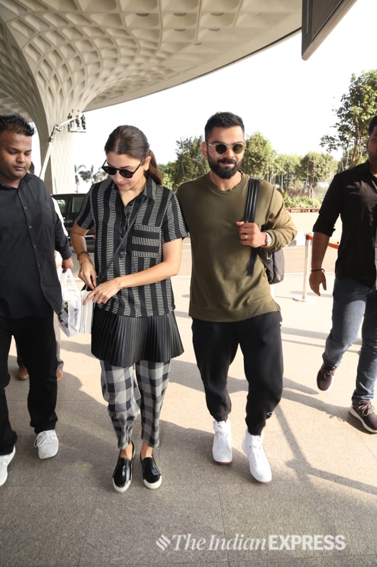   Virat Airport Anushka Mumbai 