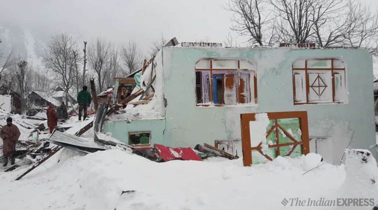 Avalanche hits Kashmir's Gurez sector, several houses damaged