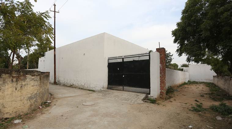 Team was investigating land scam: Out to make arrest, CBI team beaten up and held hostage