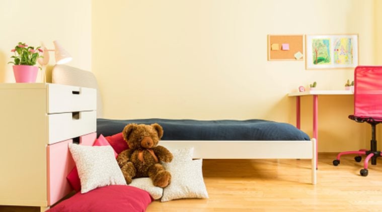 child room moving cities parenting tips