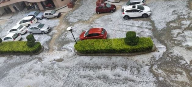 Rains and hailstorm hit Delhi-NCR