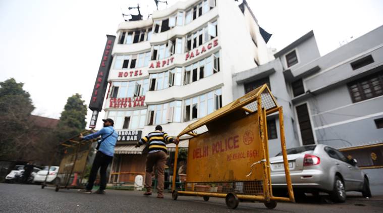 karol bagh fire, hotel arpit fire, arpit hotel blaze, indian express, delhi fire nhrc notice, delhi hotel fire, delhi fire photos, india news"