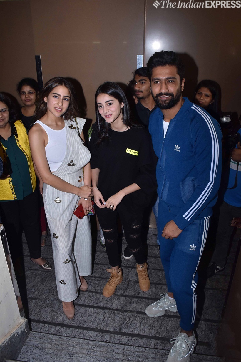 Vicky, Ananya and Sara together