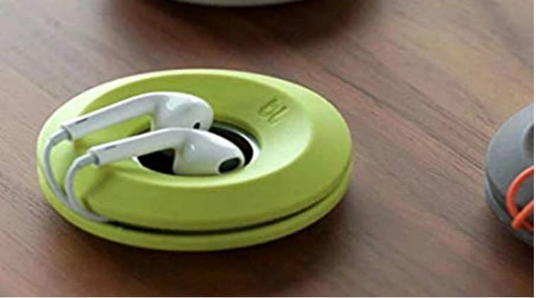 Nokia 105, Xiaomi Mi power bank, Casio digital watch, SanDisk microSD card, Xiaomi Bluetooth speaker, Goqii Stride activity tracker, multicard reader, smart bulb, universal power adapter, lightning cable, sony headphones, gadgets under Rs 1000, best gadgets under Rs 1000 on amazon, gadgets under Rs 1000 on flipkart, best cheap gadgets under Rs 1000