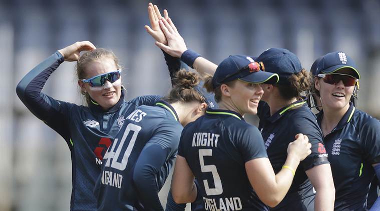 Consolation 69-run win for England in final Women's Ashes ODI