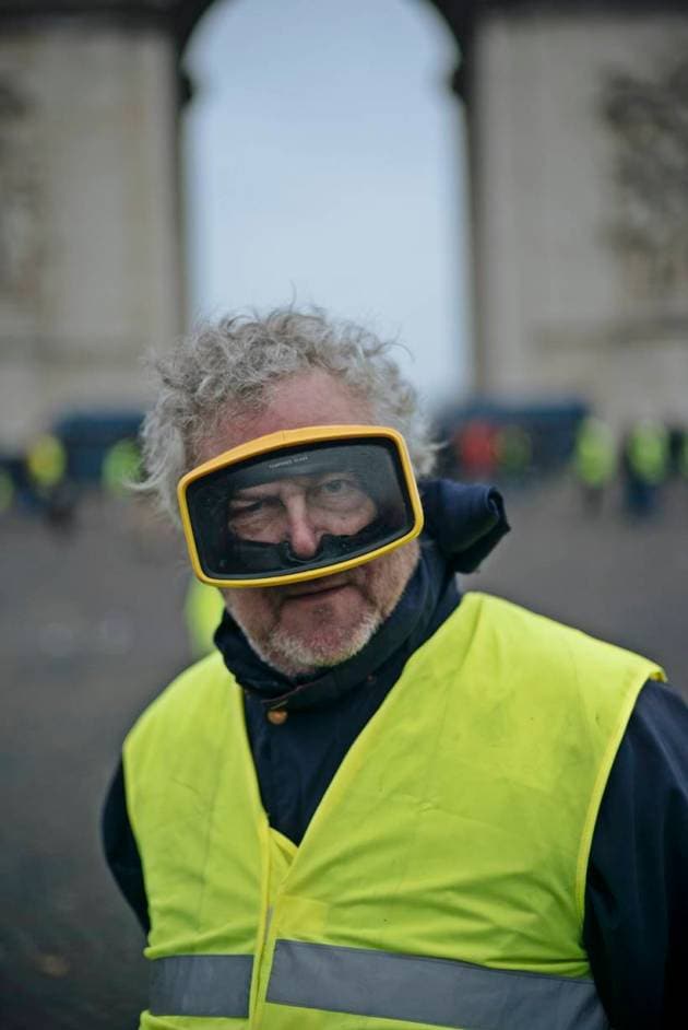 The varied faces of France's yellow vest movement
