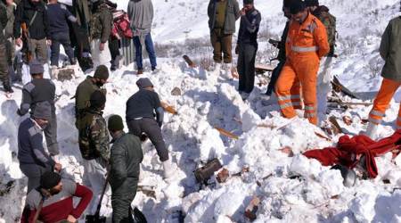 J&K: Rs 5 lakh ex-gratia for avalanche, shooting stones victims' kin