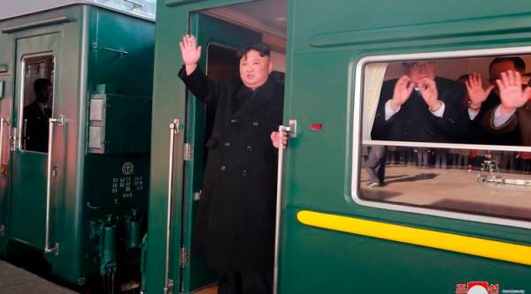 Trump Kim summit, Trump Kim meeting, Hanoi summit, Trump Kim Vietnam meeting, North Korea denuclearisation, Donald Trump, Kim Jong un