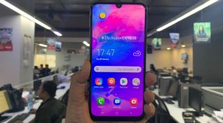 galaxy m30, galaxy m30 review, galaxy m30 specifications, galaxy m30 first impressions, samsung galaxy m30, galaxy m30 price, galaxy m30 launch