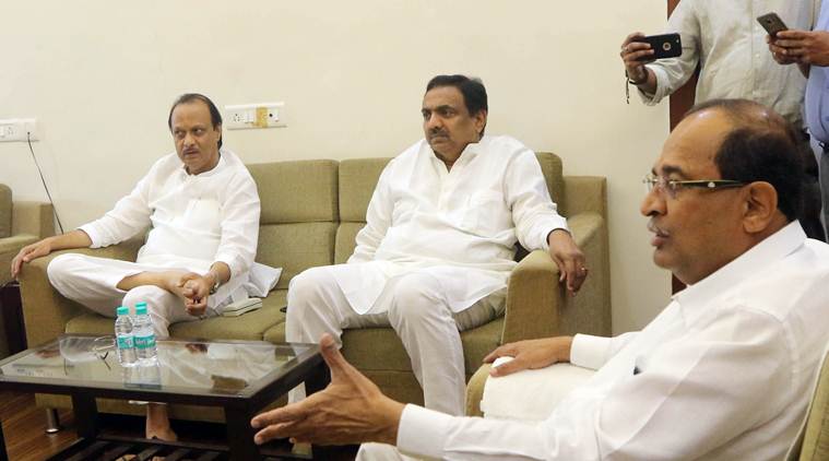 Maharashtra budget session, Budget tea party maharashtra, Devendra Fadnavis, Maharasthra BJP, Pulwama attack, Indian express, Latest news