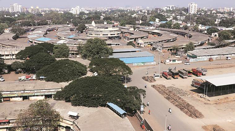 Traders, commission agents of Pune Marketyard object to eNam