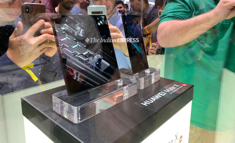 huawei mate x, huawei 5g phone, huawei foldable phone, huawei 5g fold phone, huawei fold, huawei mate, huawei mate x specifications, huawei mate x price, huawei mate x pictures