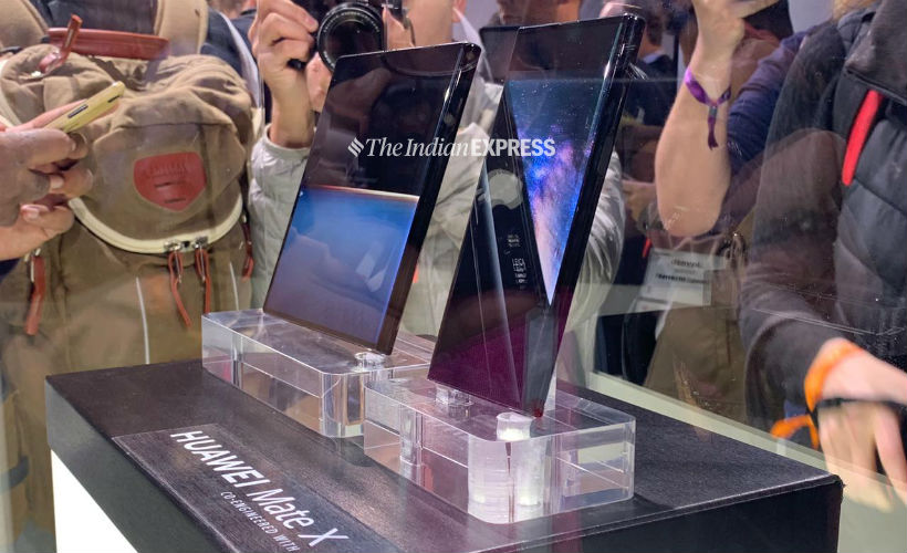 huawei mate x, huawei 5g phone, huawei foldable phone, huawei 5g fold phone, huawei fold, huawei mate, huawei mate x specifications, huawei mate x price, huawei mate x pictures
