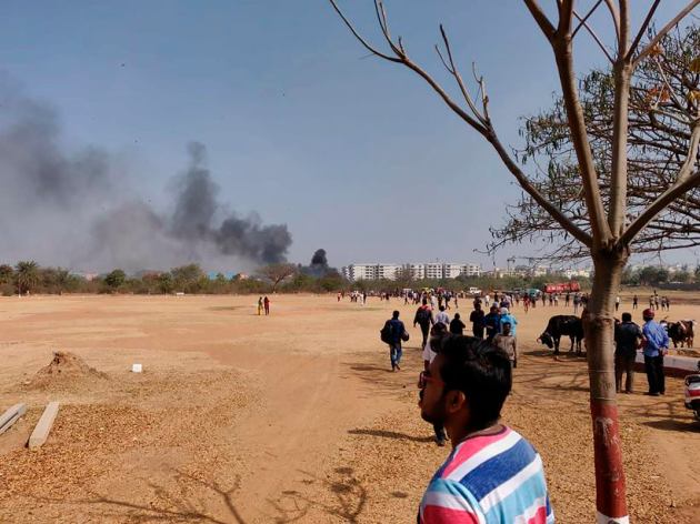 hal aircraft crash, bengaluru aircraft crash, IAF plane crash, Bengaluru crash, HAL aircraft crash, HAL Bengaluru, Bengaluru aircraft crash, Indian air force, IAF crash bengalur, bengaluru crash photos, IAF crash pictures, India news, Indian express