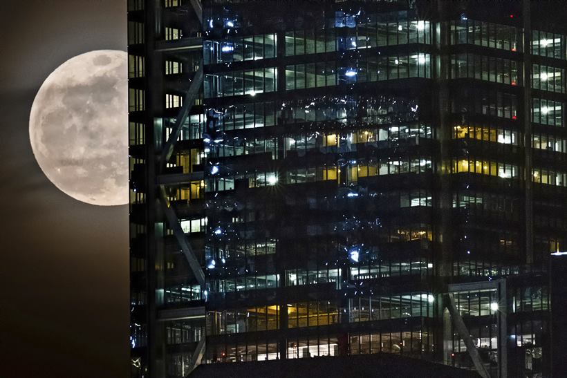 Stunning photos of Super Snow Moon from around the world
