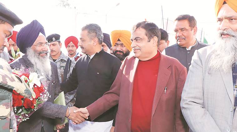 Phagwara: Stop supporting terror or you’ll thirst for water, Gadkari warns Pak