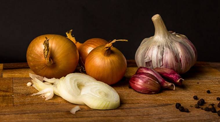 First Hospital of China Medical University, onions and garlic protect against cancer study, Asia-Pacific Journal of Clinical Oncology, colorectal cancer prevention, indian express, indian express news