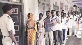 3.62 lakh north Indian voters may swing results in Mumbai North West