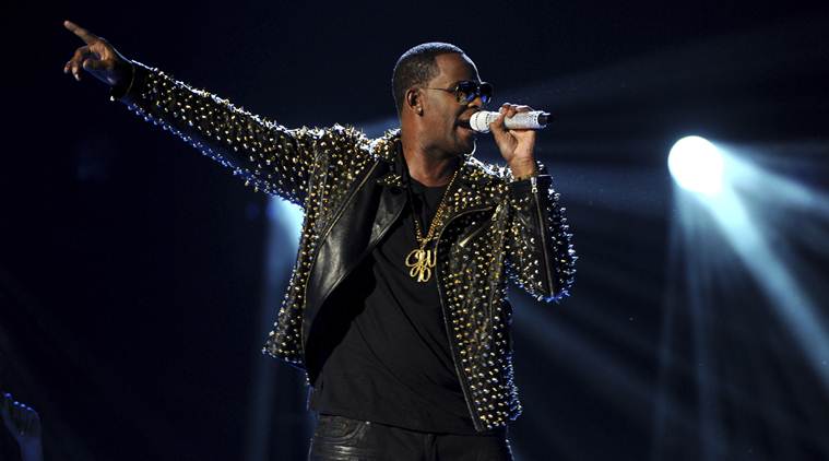 R&B Crooner R. Kelly Charged With Sexually Assaulting Teenage Girls ...