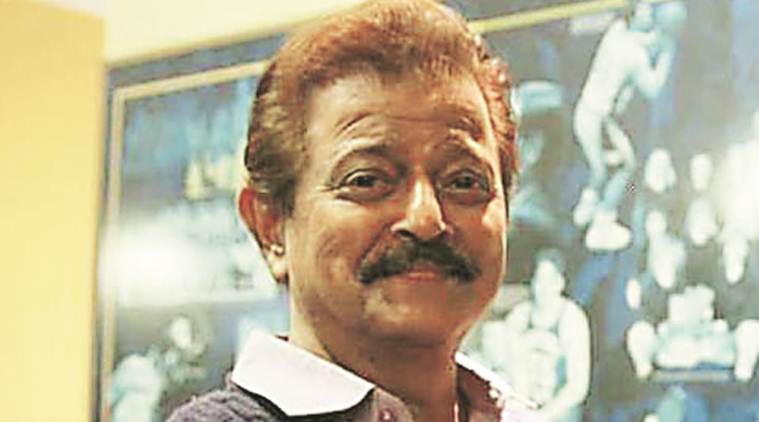   The actor Ramesh Bhatkar dies of cancer 