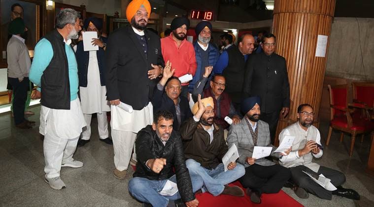 Punjab budget session: Akalis lead families of farm suicide victims in protest march to Assembly