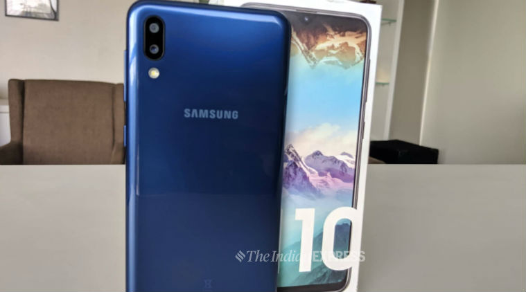 display price of samsung m10