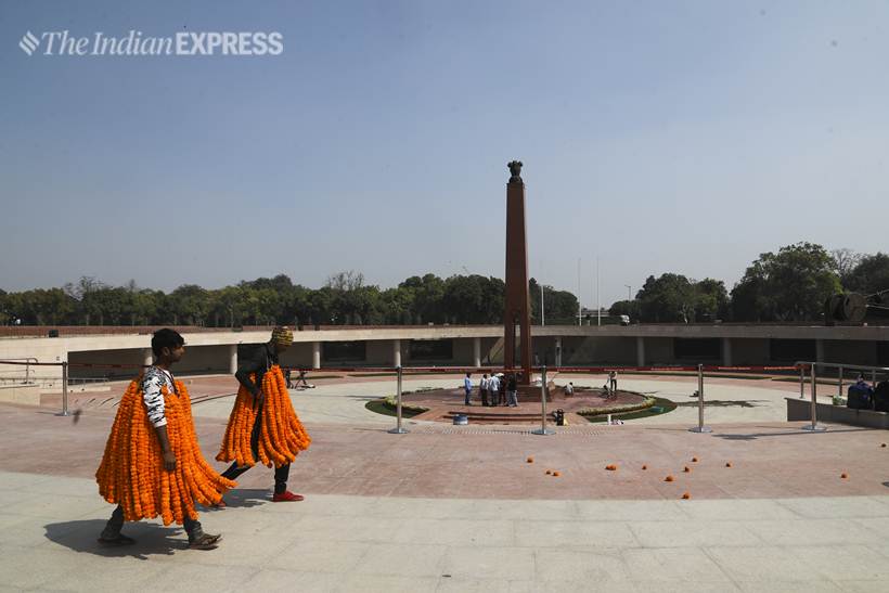 national wall memorial photos, pm modi inaugurates war memorial, narendra modi inaugurates national war memorial photos, tribute to soldiers post-independence, tribute to indian soldiers, narendra modi photos