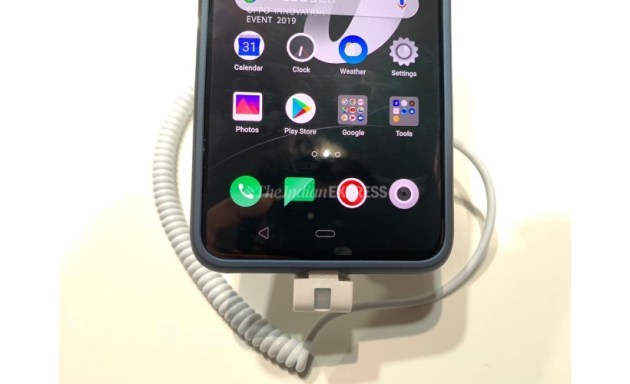 oppo, 10x optical zoom, 10x lossless zoom, losslexx zoom, 10x zoom, oppo find x2, oppo find x, oppo mwc, mwc, oppo mwc, oppo launch event, oppo mwc, mwc 2019, oppo mwc