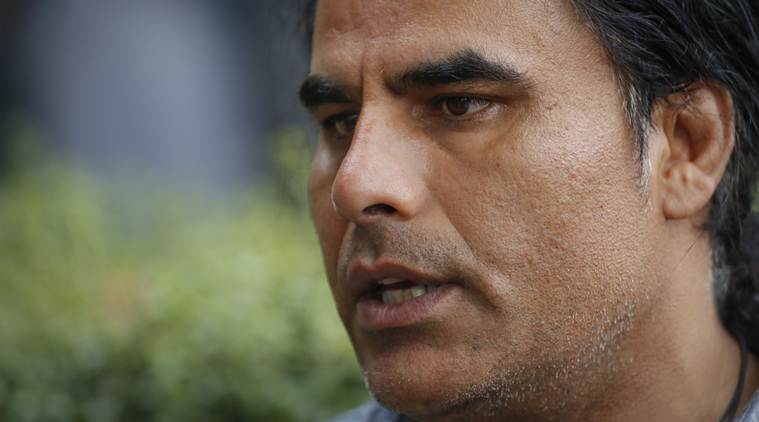 Christchurch shooting: When gunman advanced on NZ mosque, one man ran at him