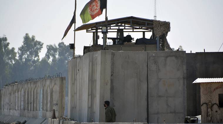 Afghanistan: Suicide blast near airport kills 16