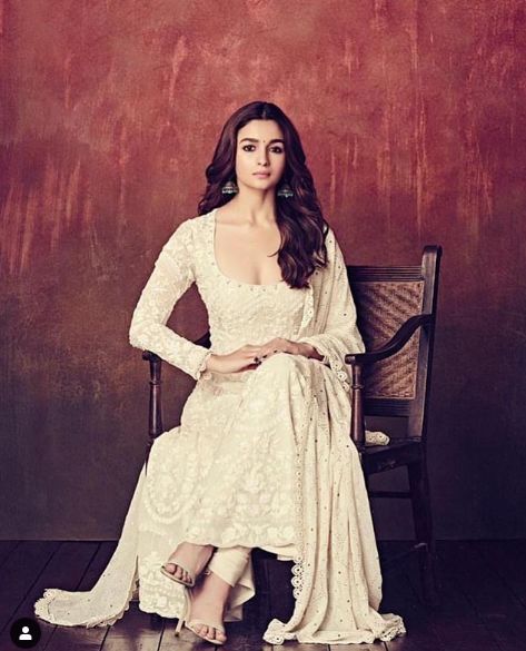 Deepika Padukone, Sonam Kapoor, Alia Bhatt, Fashion hits and misses