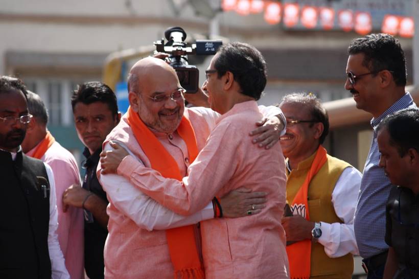 Amit Shah carries out road show before filing nomination for Gandhinagar Lok Sabha seat