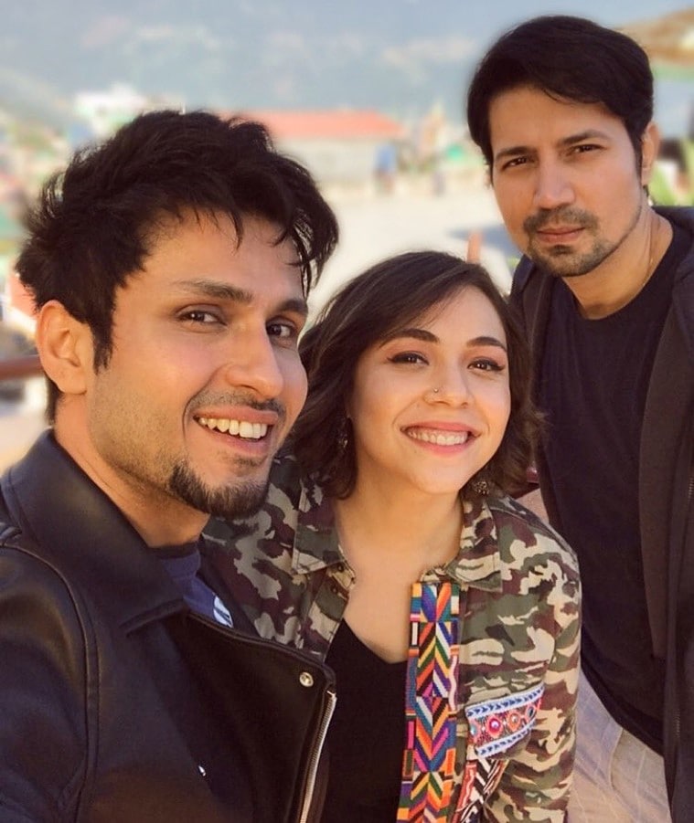 amol parashar, maanvi gagroo and sumeet vyaas in tripling