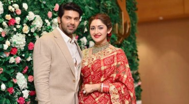 sayyesha and arya wedding reception photos