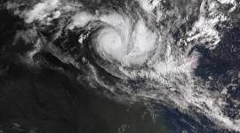 Australia moving 2,000 people from powerful cyclone's path