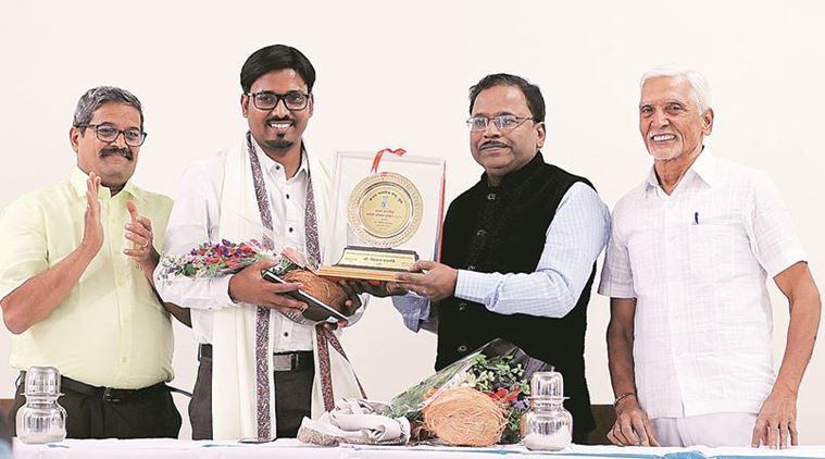 Award for Express reporter Vishwas Waghmode