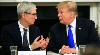 Tim Cook, Tim Apple, Tim Cook name change Twitter, Donald Trump, Trump Tim Apple, Apple CEO, Apple Tim Cook