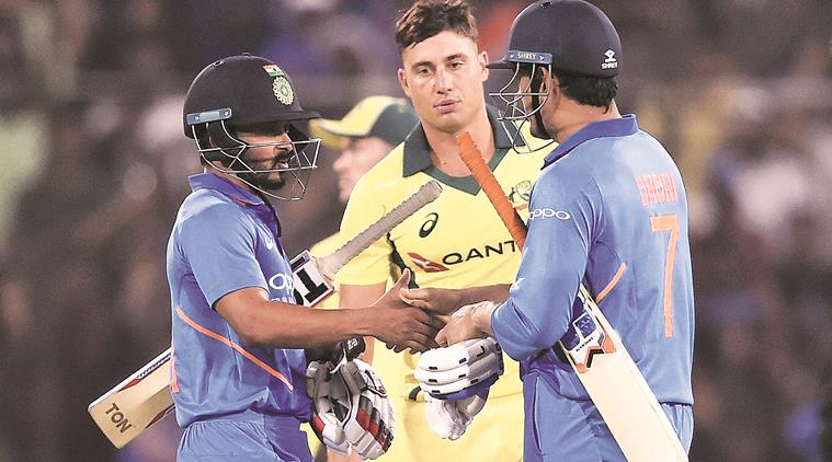 ms dhoni, kedar jadhav, india vs australia, india vs australia 1st odi, india vs australia 2nd odi, india vs australia odi series, australia tour of india, sports news, cricket news