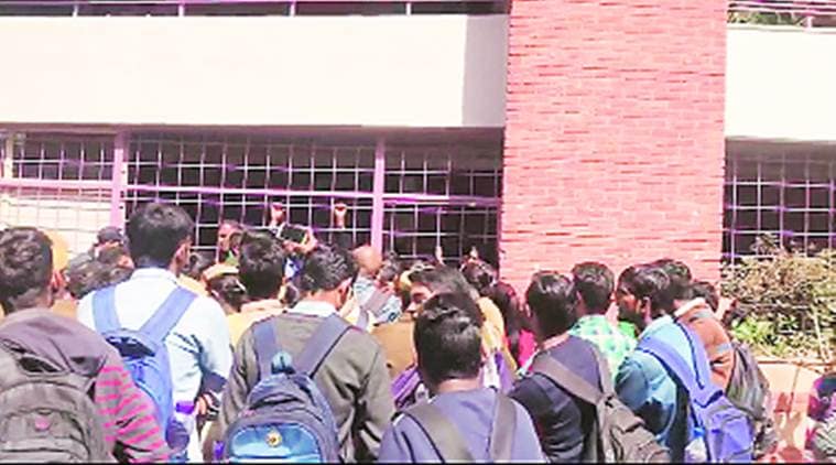 After mass failure, students say re-evaluate for free