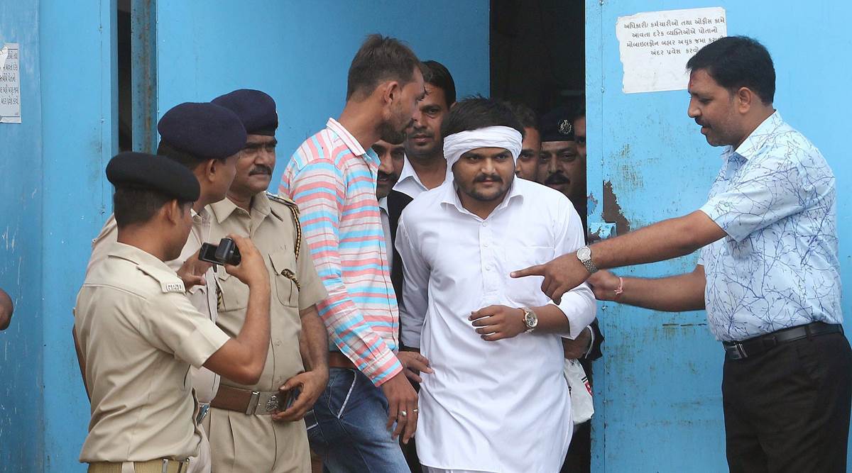 hardik patel, hardik patel rioting case, hardik patel lok sabha elections, Visnagar rioting case, hardik patel Visnagar rioting case, congress, gujarat news