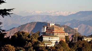 Clash between ABVP, SFI at Himachal Pradesh University injures 17