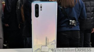 Huawei P30, Huawei P30 Pro, Huawei P30 launched, Huawei P30 Pro launched, Huawei P30 price, Huawei P30 Pro price, Huawei P30 price in India, Huawei P30 Pro Price in India, Huawei P30 specs, Huawei P30 specifications, Huawei P30 Pro specs, Huawei P30 Pro specifications