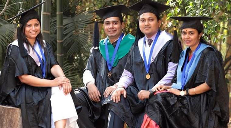 IIM-Bangalore 44th Convocation: Eight Gold Medalists Among 625 ...