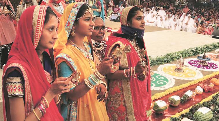 in-city-s-first-jain-diksha-ceremony-44-community-members-seek