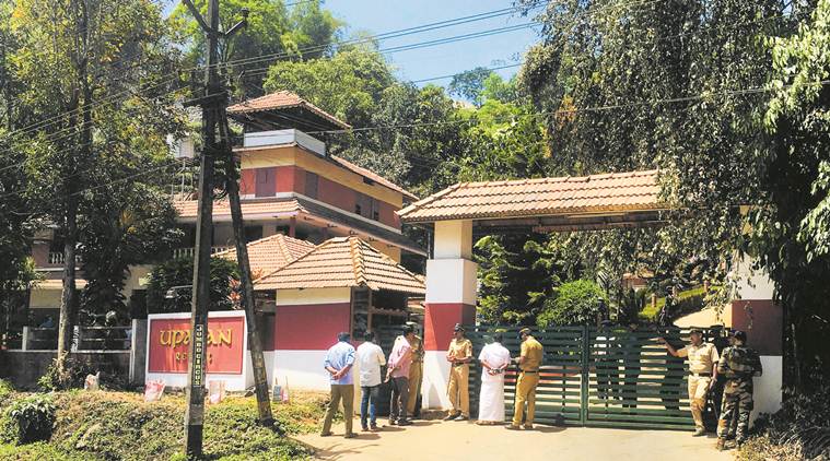 kerala police, maoists, thunderbolt force, wayanad, vythiri, gunfight, bengaluru, upavan resort, india news, indian express