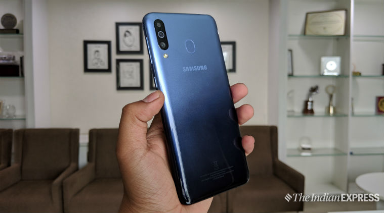 galaxy m30 features