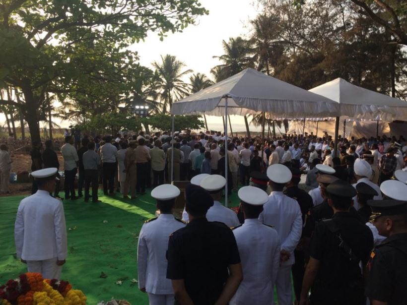 manohar parrikar, manohar parrikar death, manohar parrikar final journey photos, manohar parrikar news, manohar parrikar death news, goa news, goa cm, goa cm news, manohar parrikar funeral, manohar parrikar funeral news, manohar parrikar latest news, goa cm manohar parrikar funeral, manohar parrikar today news, goa latest news, india news, indian express