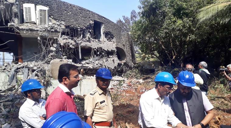 Nirav Modi, Nirav Modi bungalow, Nirav modi bungalow demolished, PNB fraud case, indian express, latest news